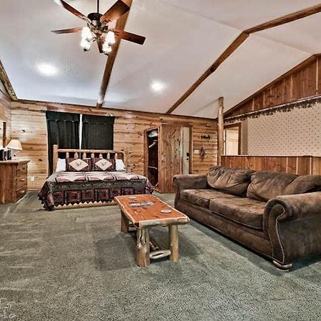 Secluded Cabin In The Woods! 1 Story Villa Eureka Springs Dış mekan fotoğraf